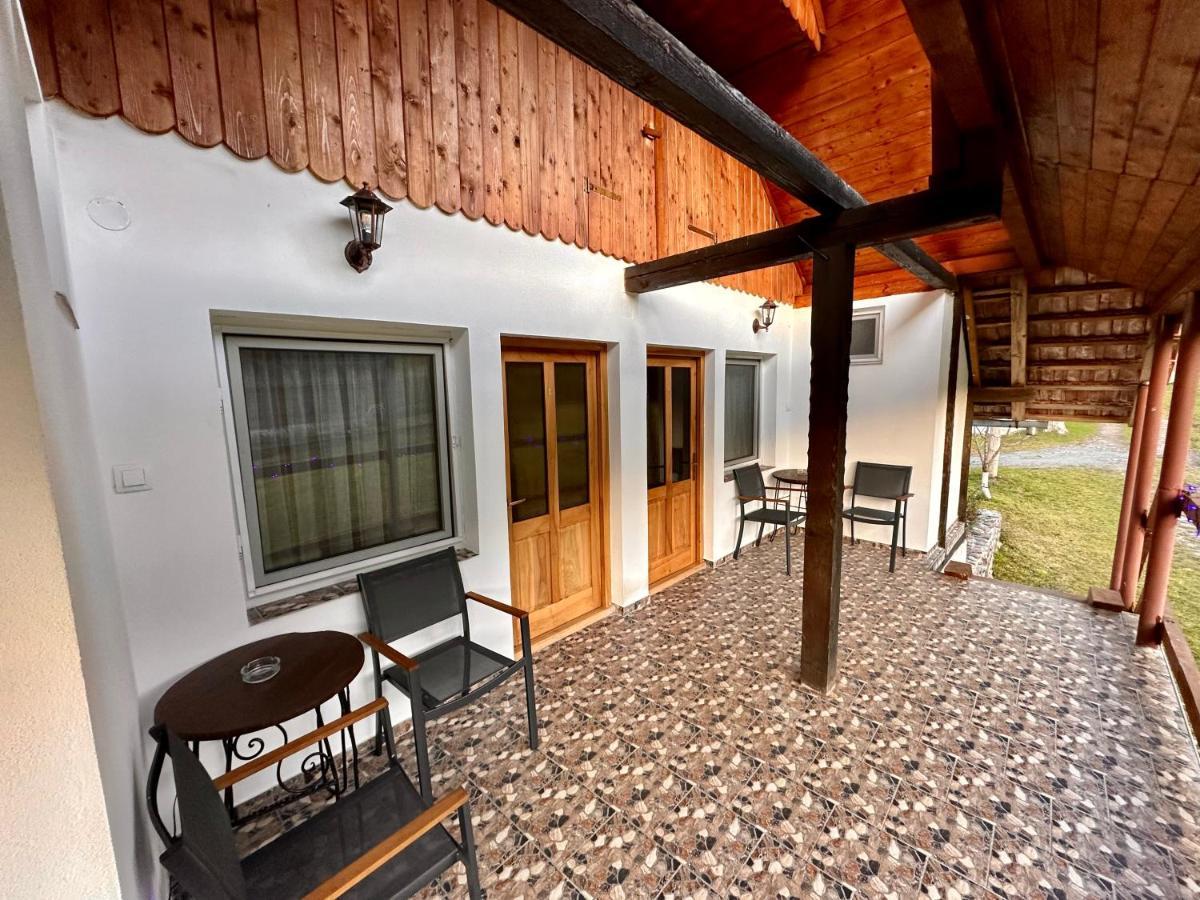 Casa Aurelia Hotel Chiscau Bagian luar foto