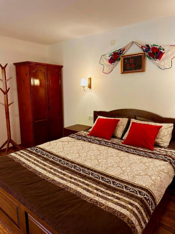 Casa Aurelia Hotel Chiscau Bagian luar foto