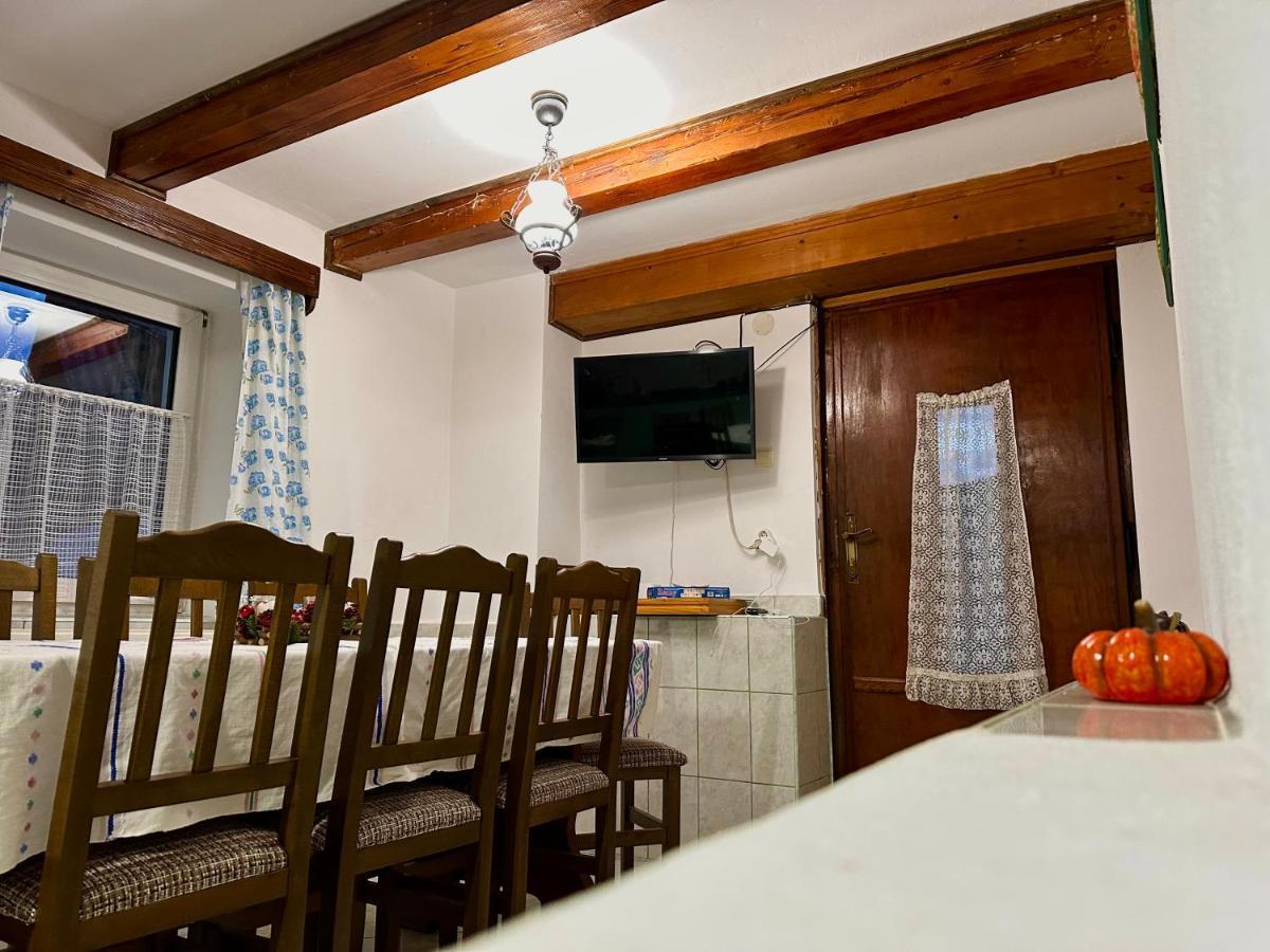 Casa Aurelia Hotel Chiscau Bagian luar foto