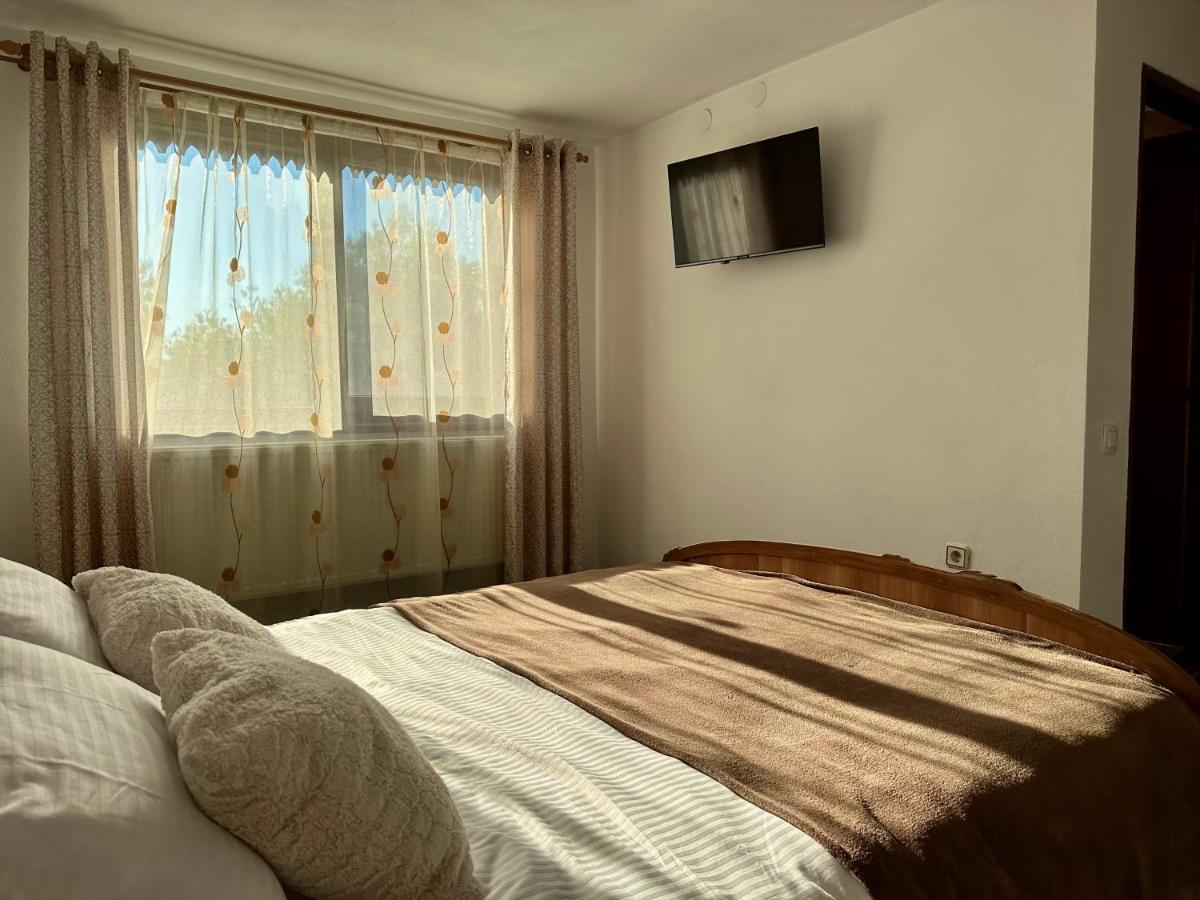 Casa Aurelia Hotel Chiscau Bagian luar foto