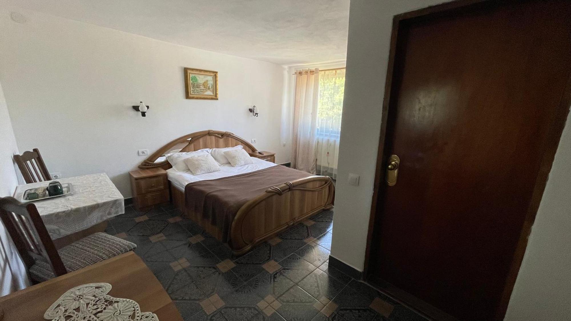 Casa Aurelia Hotel Chiscau Bagian luar foto