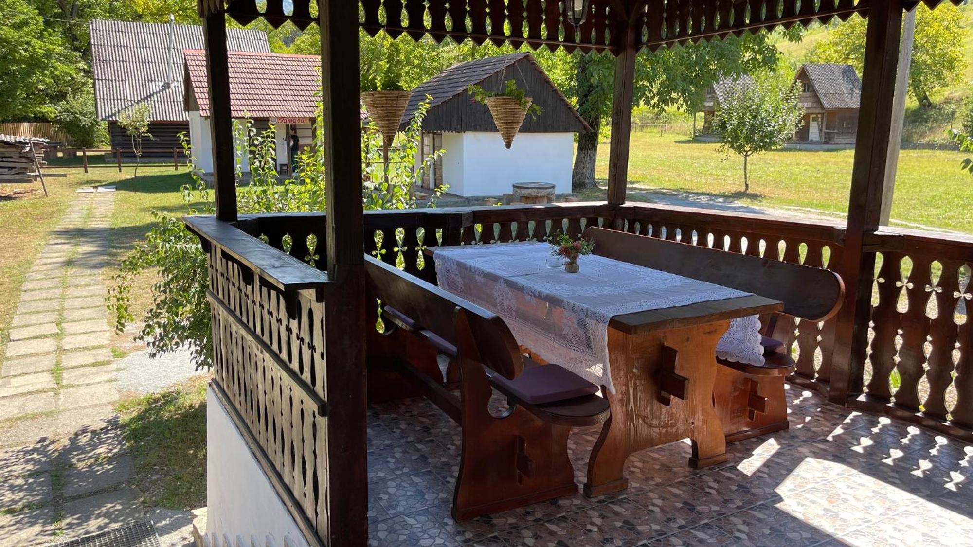 Casa Aurelia Hotel Chiscau Bagian luar foto